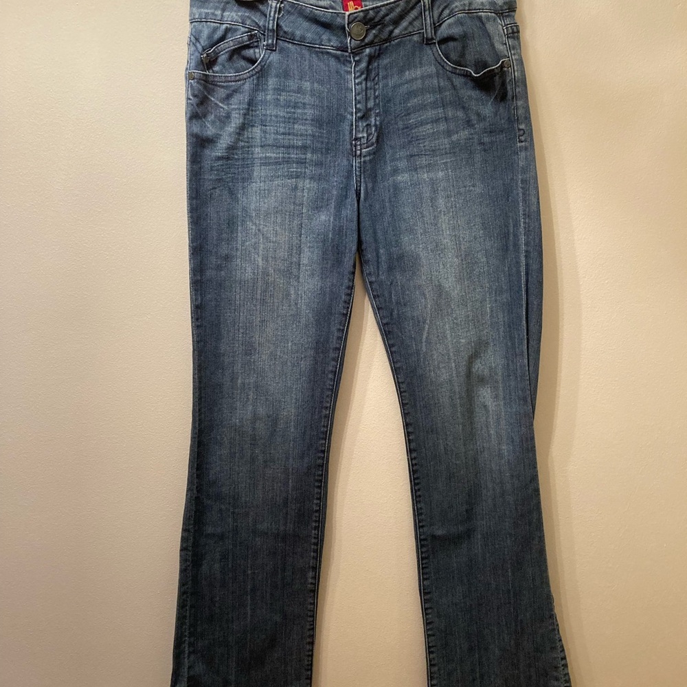 Classic Blue Sasson Size 8 Women’s Denim Jeans